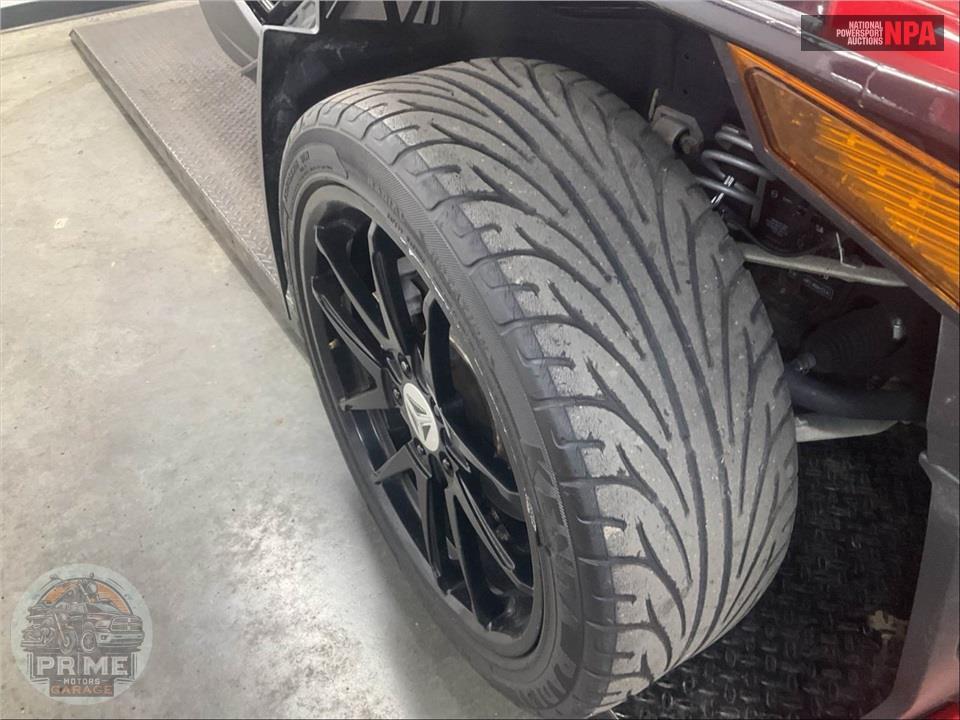 2021 Polaris SLINGSHOT SL AUTODRIVE — фото 23