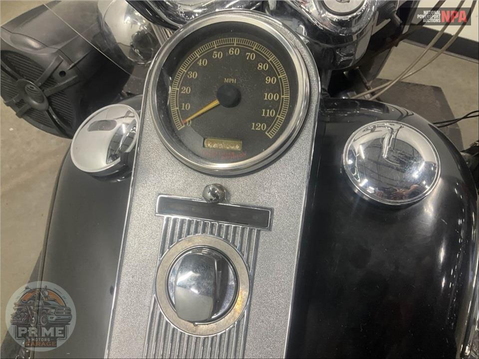 2006 Harley-Davidson FLHRCI ROAD KING CLASSIC — фото 13