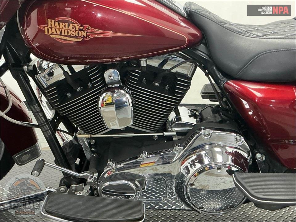 2010 Harley-Davidson FLHTC ELECTRA GLIDE CLASSIC — фото 7