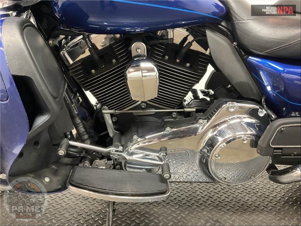 2015 Harley-Davidson FLHTK ELECTRA GLIDE ULTRA LIMITED — фото 7