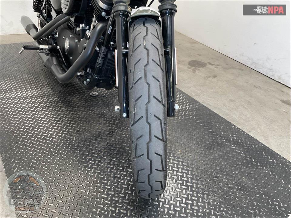 2021 Harley-Davidson XL883N IRON — фото 18