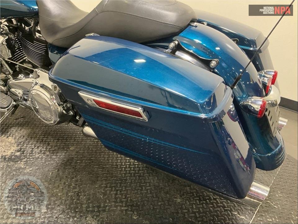 2020 Harley-Davidson FLHX STREET GLIDE — фото 15