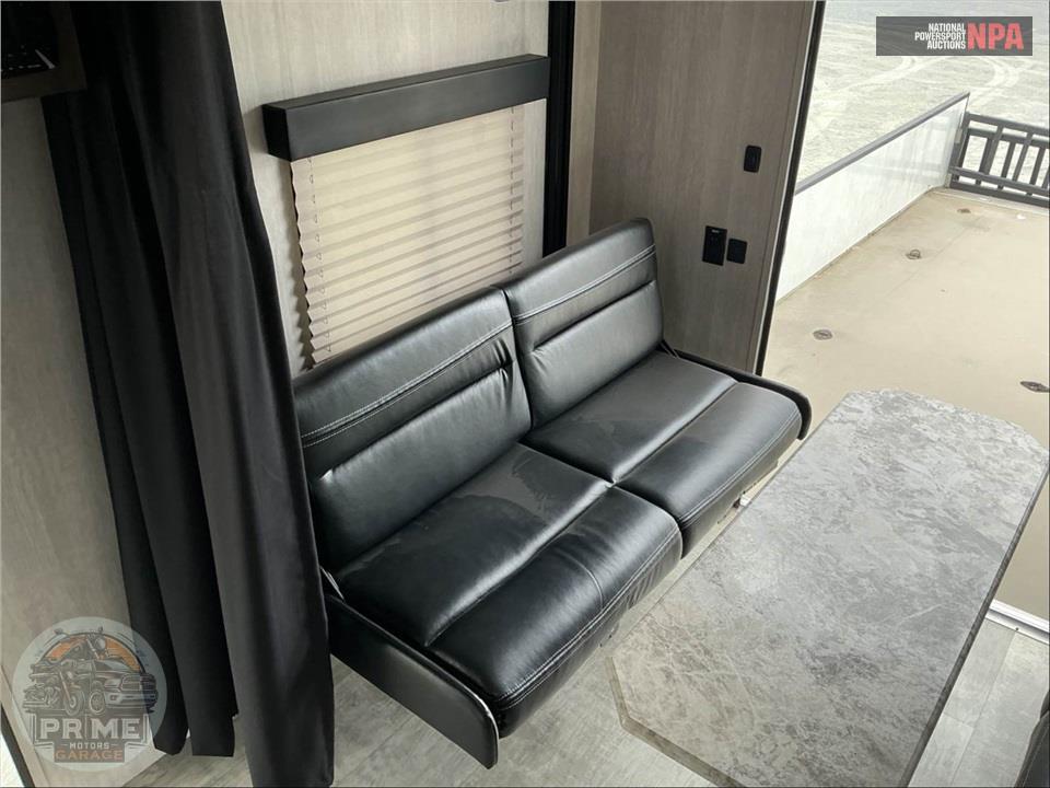 2022 Genesis Supreme M-4016FS - SANDSPORT OVERNIGHTER TOY HAULER TOY HAULER SERIES — фото 7