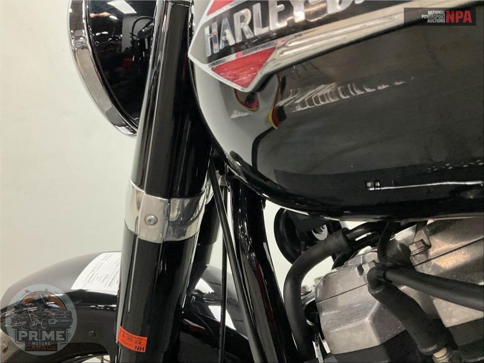 2021 Harley-Davidson FLSL SOFTAIL SLIM — фото 17