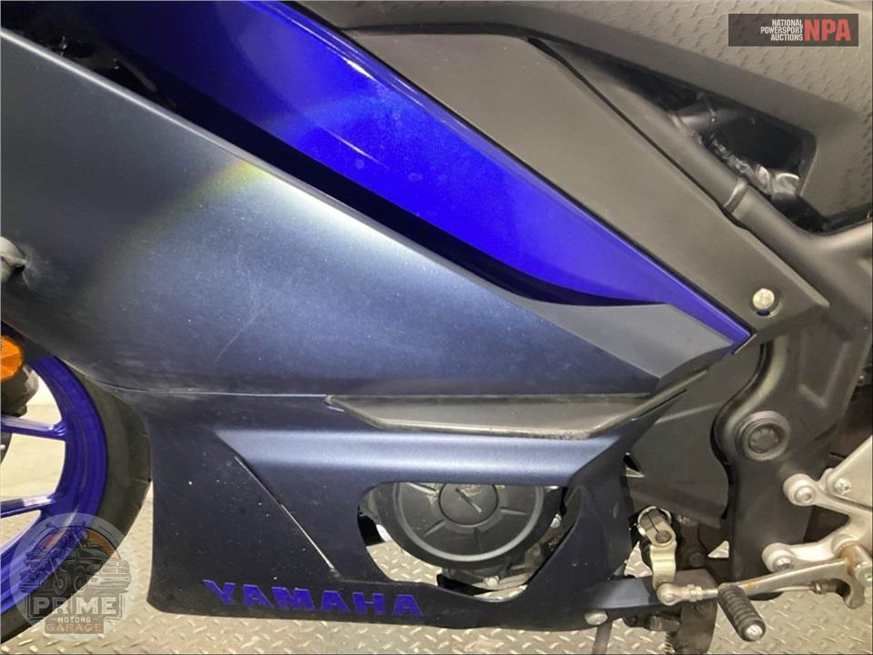 2023 Yamaha YZF-R3 — фото 8