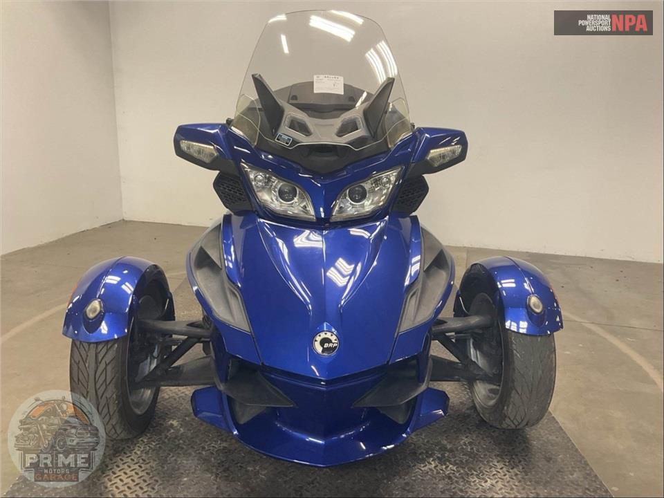 2013 Can-Am SPYDER RT SE5 — фото 2