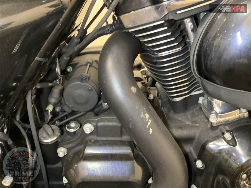 2019 Harley-Davidson FLTRXS ROAD GLIDE SPECIAL — фото 15