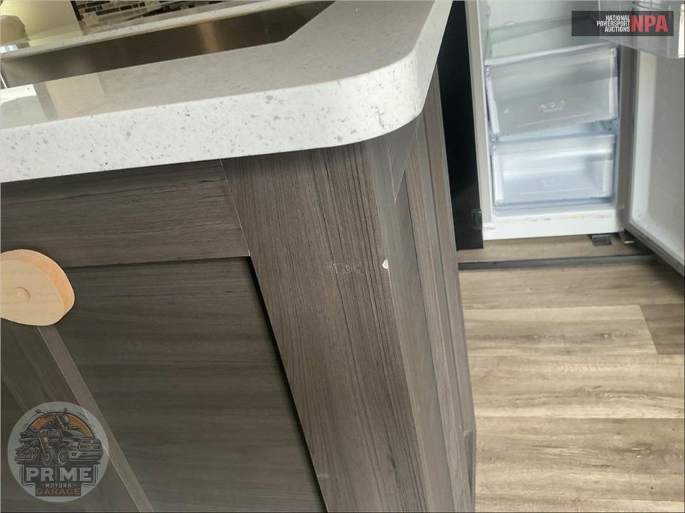 2025 Sporttrek M-353VIK - TOURING EDITION 5 FIFTH WHEEL SERIES — фото 13