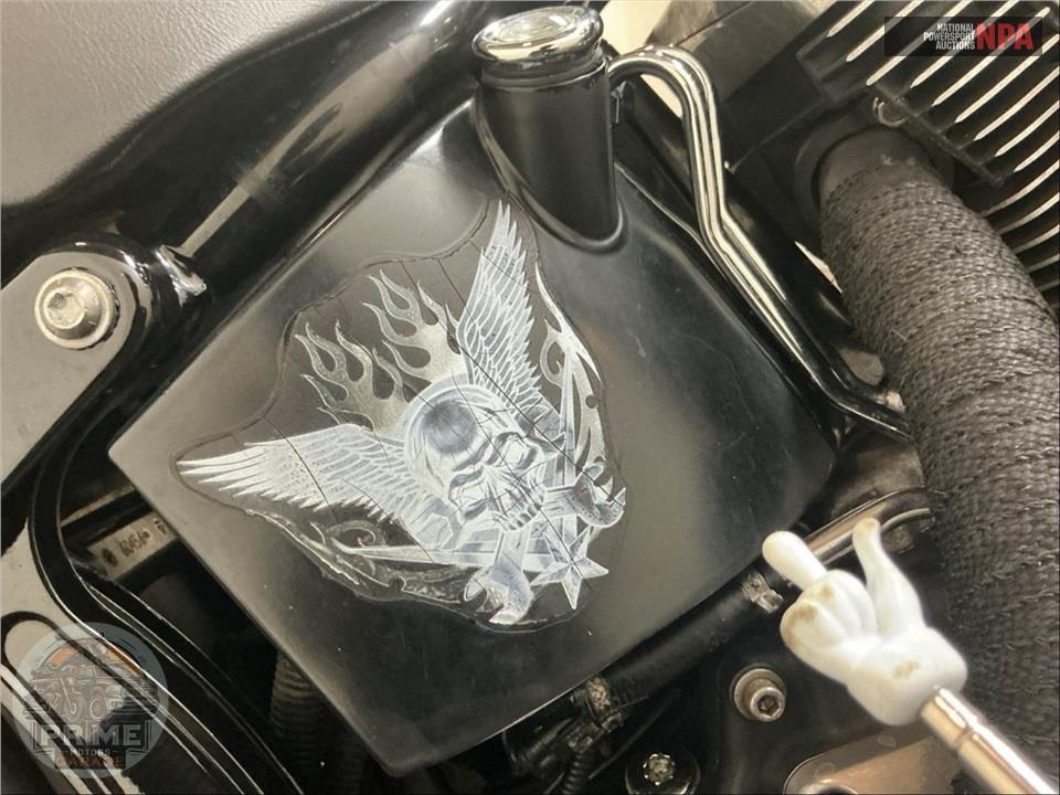 2009 Harley-Davidson FLSTSB CROSS BONES — фото 17