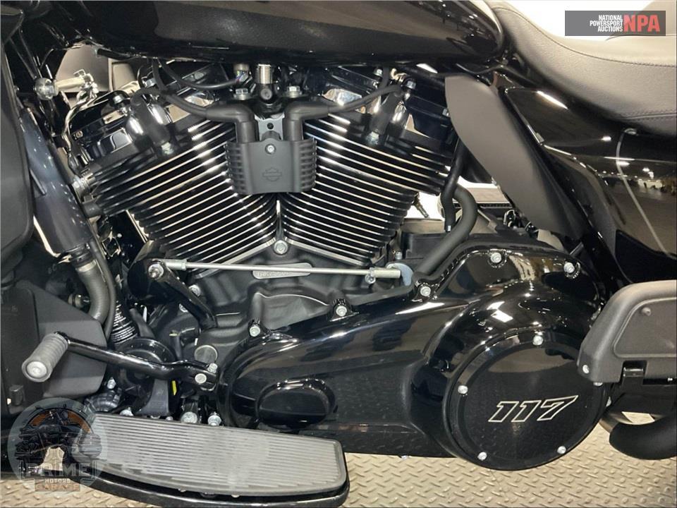 2025 Harley-Davidson FLHXU STEET GLIDE ULTRA — фото 7