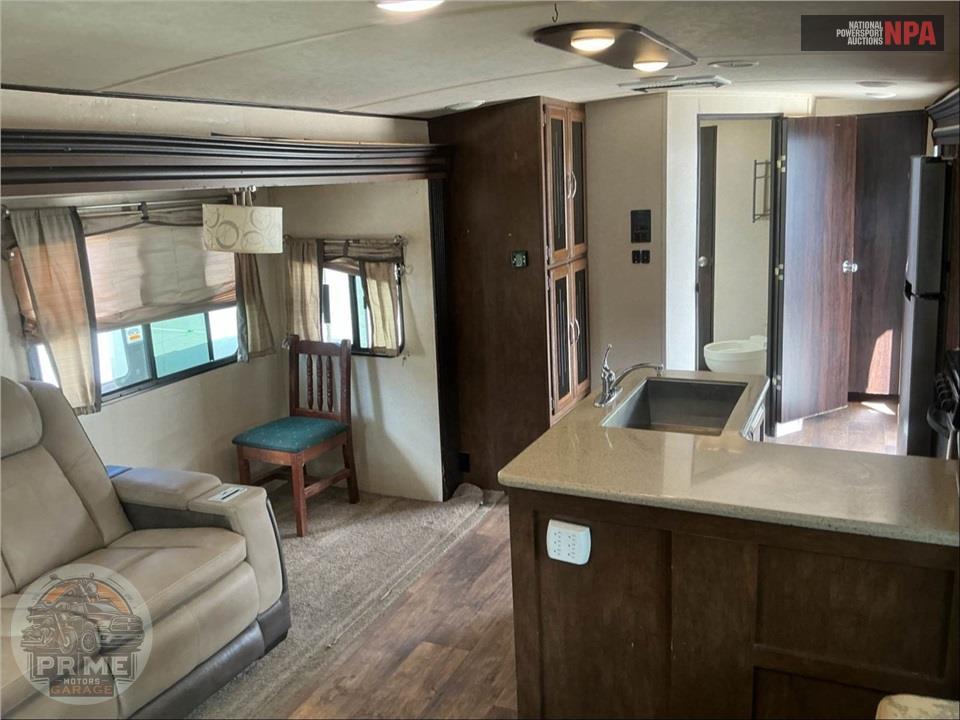 2018 Salem By Forest River M-326RL - HEMISPHERE GLX SERIES — фото 8