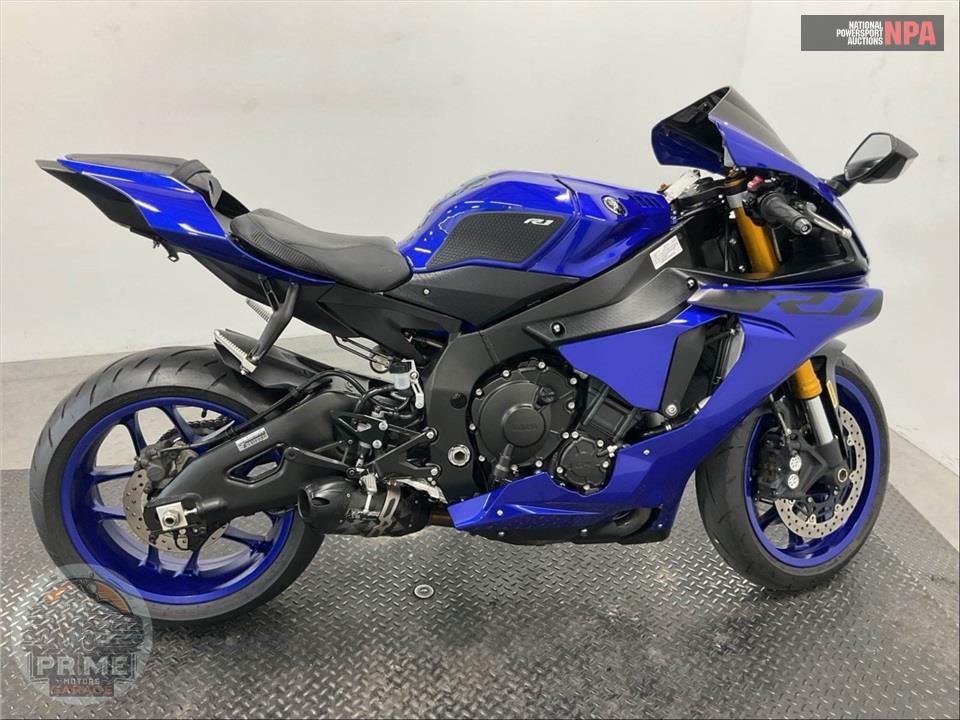 2018 Yamaha YZF - R1 — фото 1