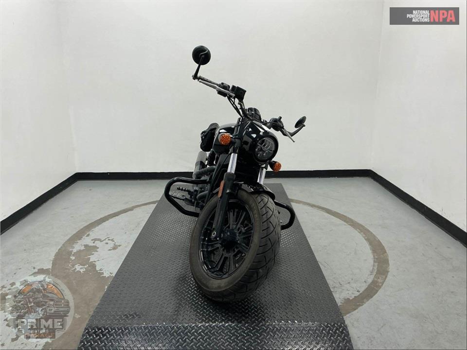 2019 Indian Motorcycle SCOUT BOBBER (ABS, BLACK) — фото 2