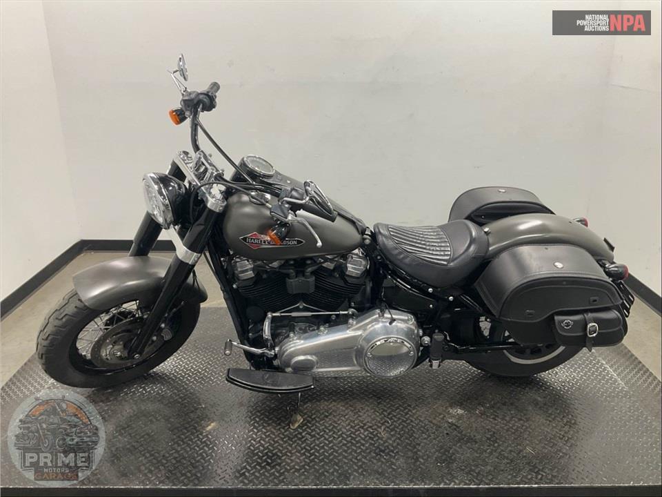 2018 Harley-Davidson FLSL SOFTTAIL SLIM — фото 3