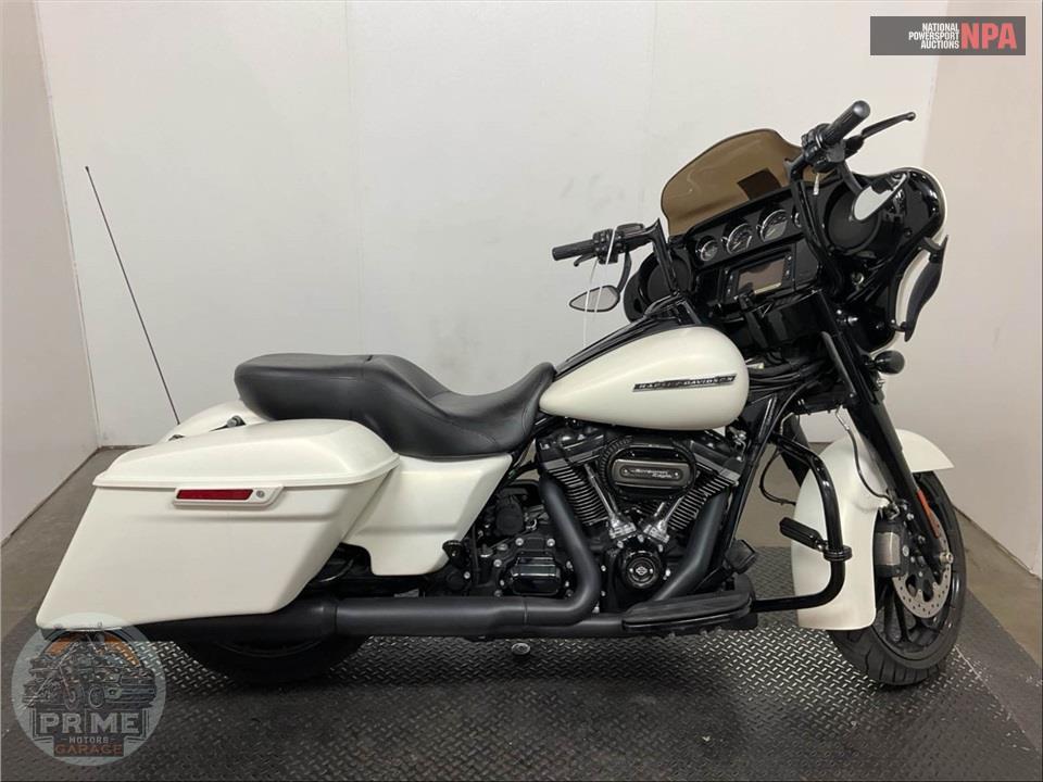 2018 HARLEY-DAVIDSON FLHXS STREET GLIDE SPECIAL