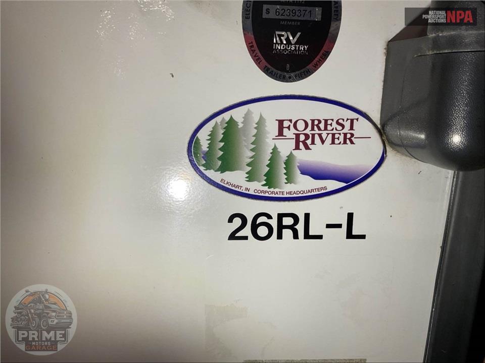 2021 Cherokee By Forest River M-26RL-L ALPHA WOLF SERIES — фото 5