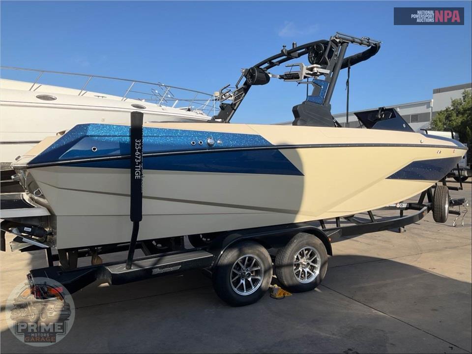 2024 Atx Surf Boats 24 TYPE-S L=24/E=1 400HP INDMAR IB — фото 4