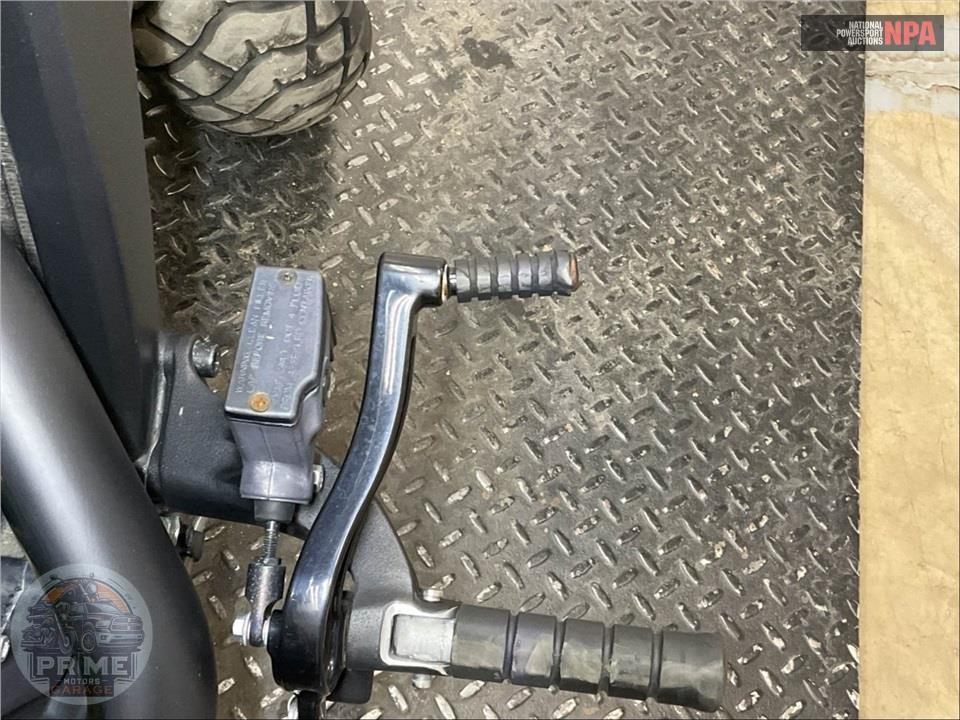 2019 Indian Motorcycle SCOUT BOBBER (ABS, BLACK) — фото 21