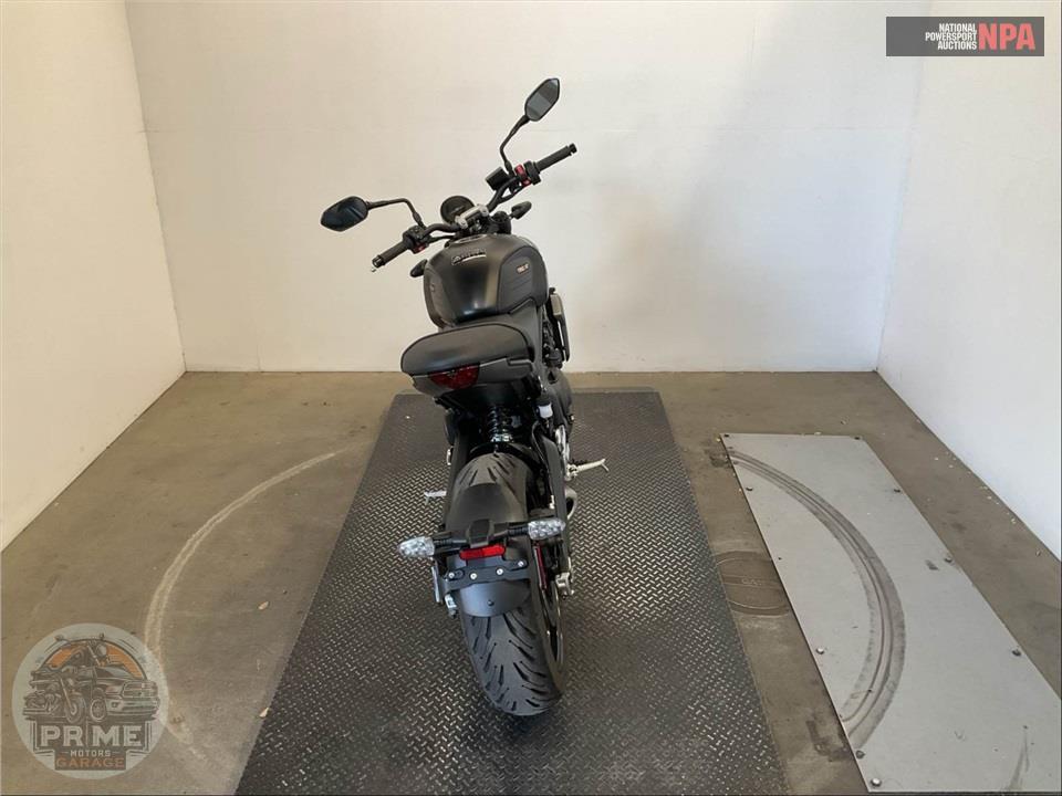 2023 Triumph TRIDENT (BLACK) — фото 4