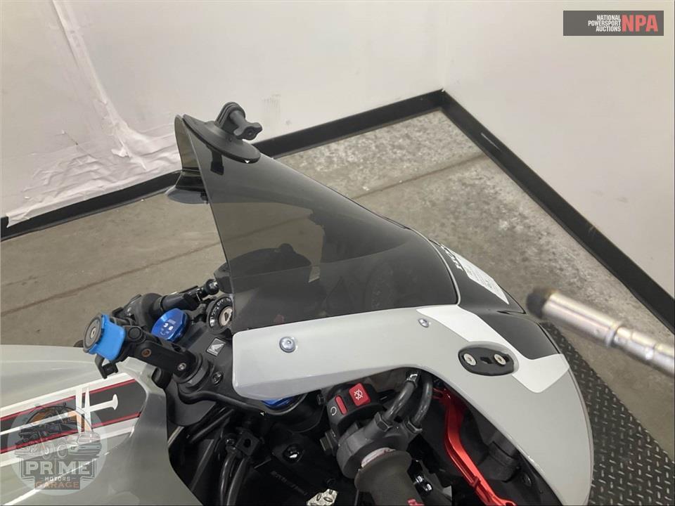 2025 Honda CBR600RR (ABS) — фото 30