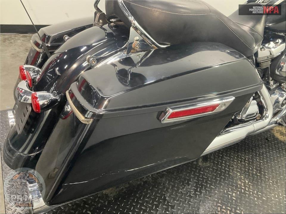 2020 Harley-Davidson FLHX STREET GLIDE — фото 27