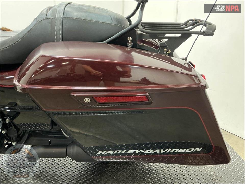 2022 Harley-Davidson FLHXS STREET GLIDE SPECIAL — фото 17