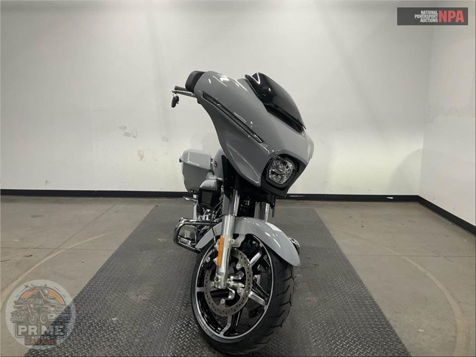 2025 Harley-Davidson FLHX STREET GLIDE — фото 2