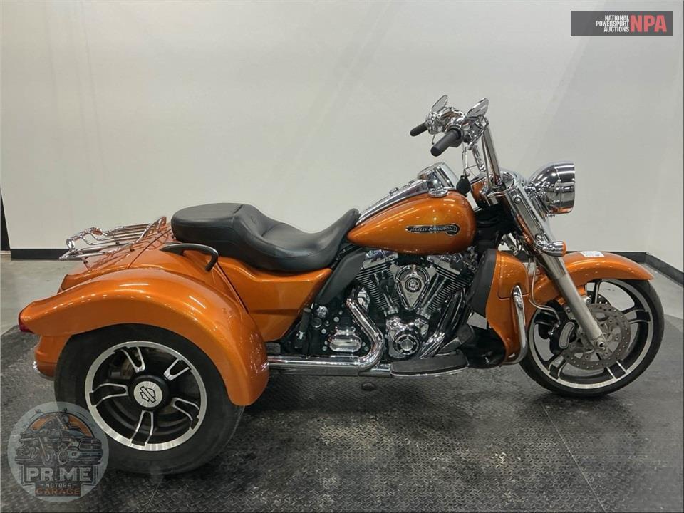 2015 Harley-Davidson FLRT FREE WHEELER — фото 1