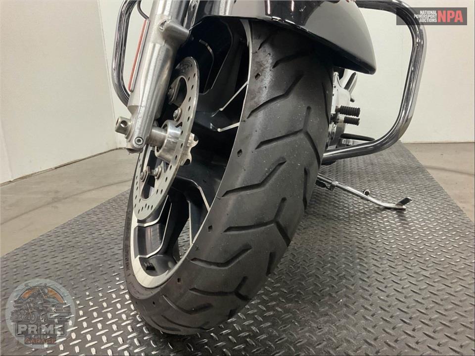 2023 Harley-Davidson FLTRX ROAD GLIDE — фото 15