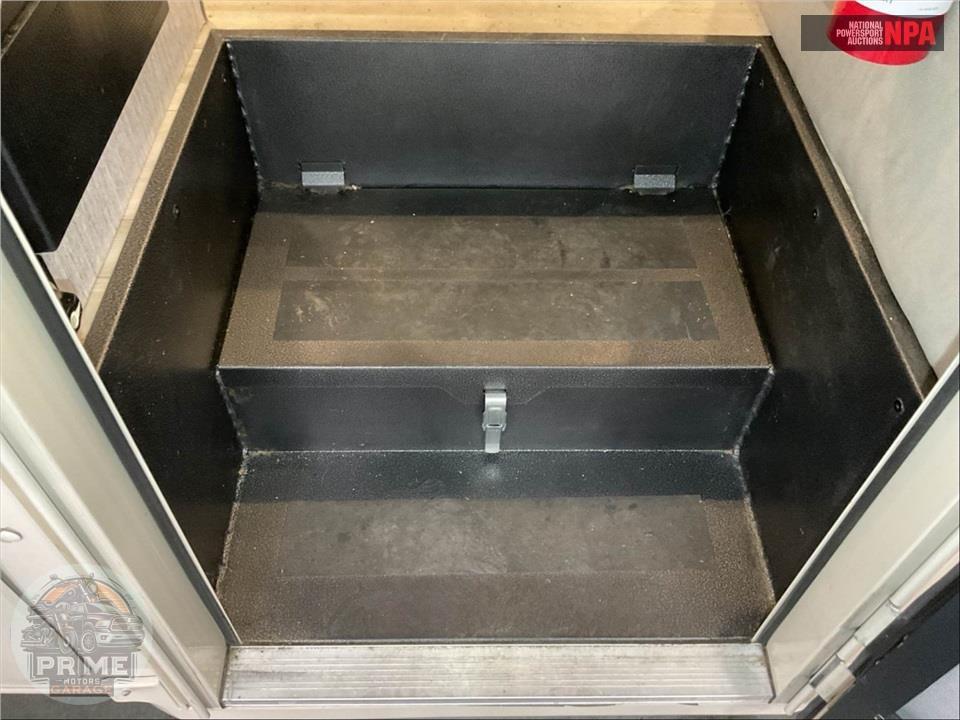 2021 Coachmen By Forest River M-270QB FORD E350 LEPRECHAUN SERIES — фото 36