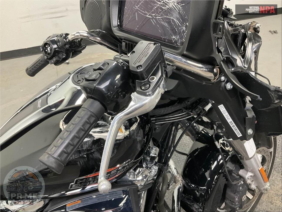 2024 Harley-Davidson FLHX STREET GLIDE — фото 15