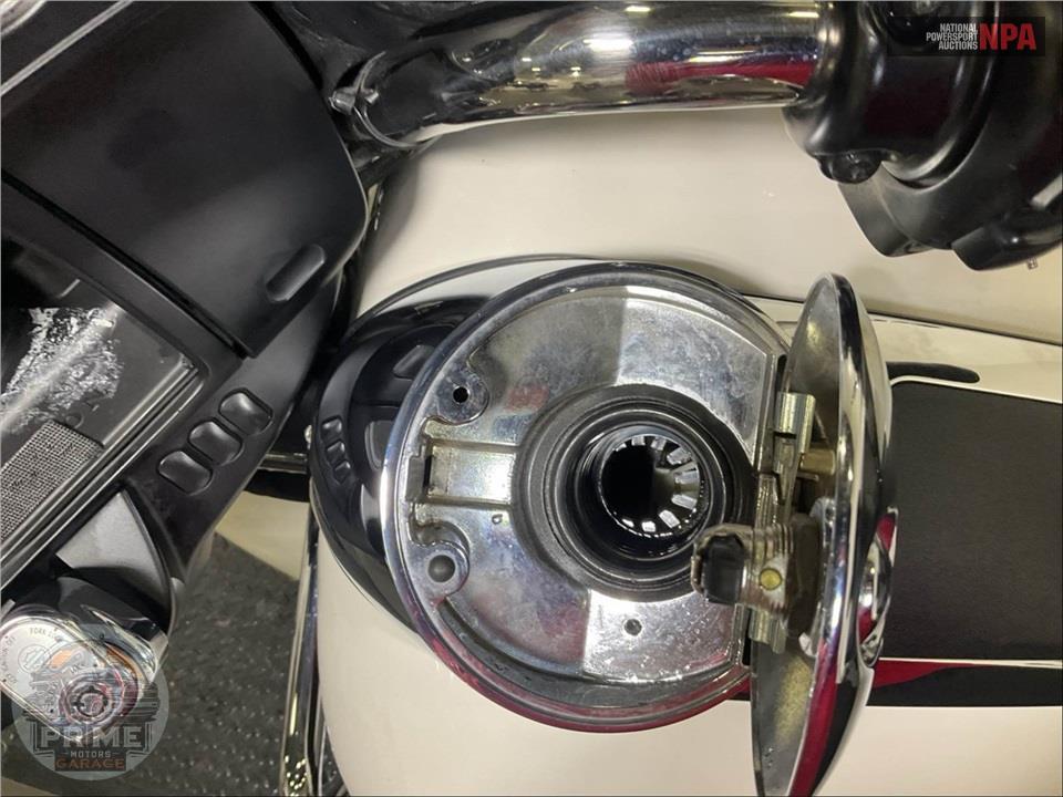 2017 Harley-Davidson FLHTP POLICE ELECTRA GLIDE — фото 25