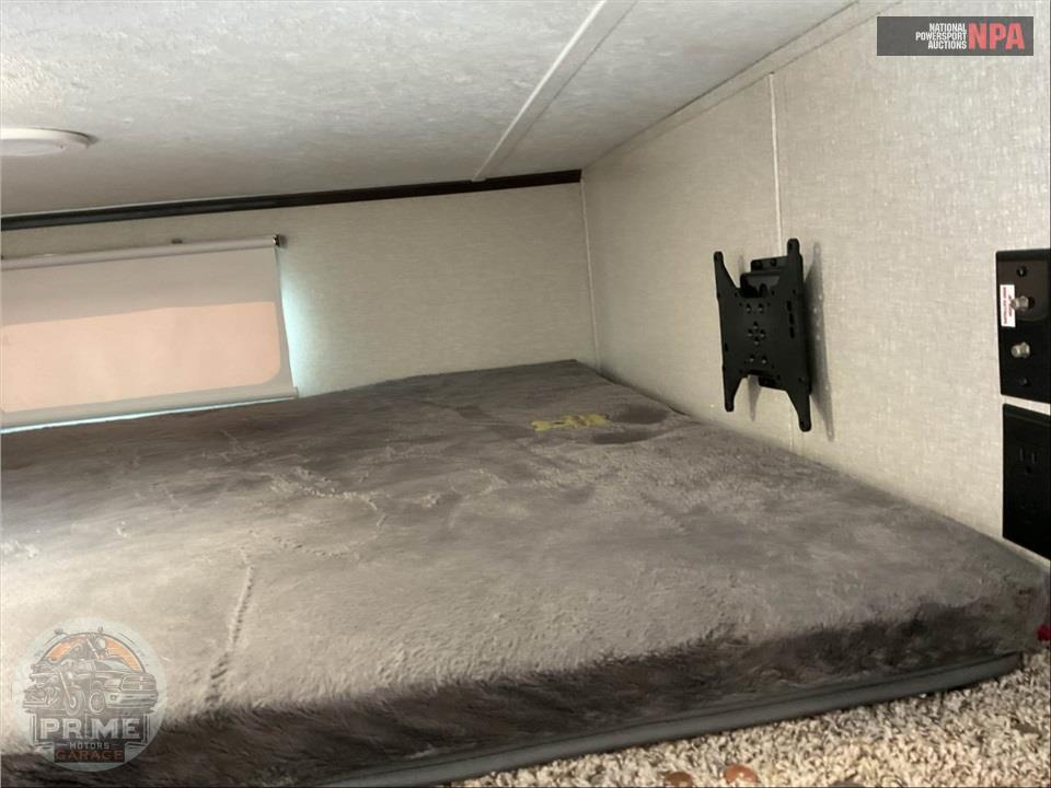 2021 Coachmen By Forest River M-398 MBL - BROOKSTONE FIFTH WHEEL SERIES — фото 13
