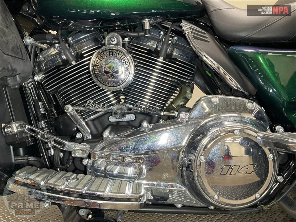 2021 Harley-Davidson FLHTCUTG TRI GLIDE ULTRA CLASSIC — фото 7