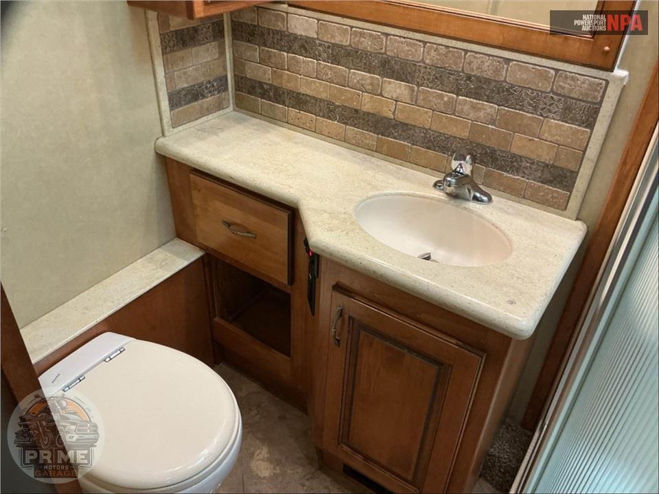 2013 Holiday Rambler M-36PFT 350HP MAXXFORCE - AMBASSADOR SERIES — фото 23