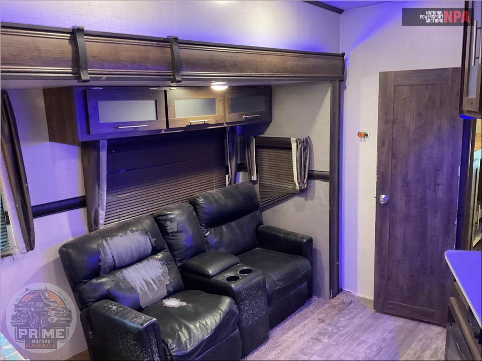 2018 Crossroads Rv M-3751 BH - VOLANTE HP FIFTH WHEEL SERIES — фото 7