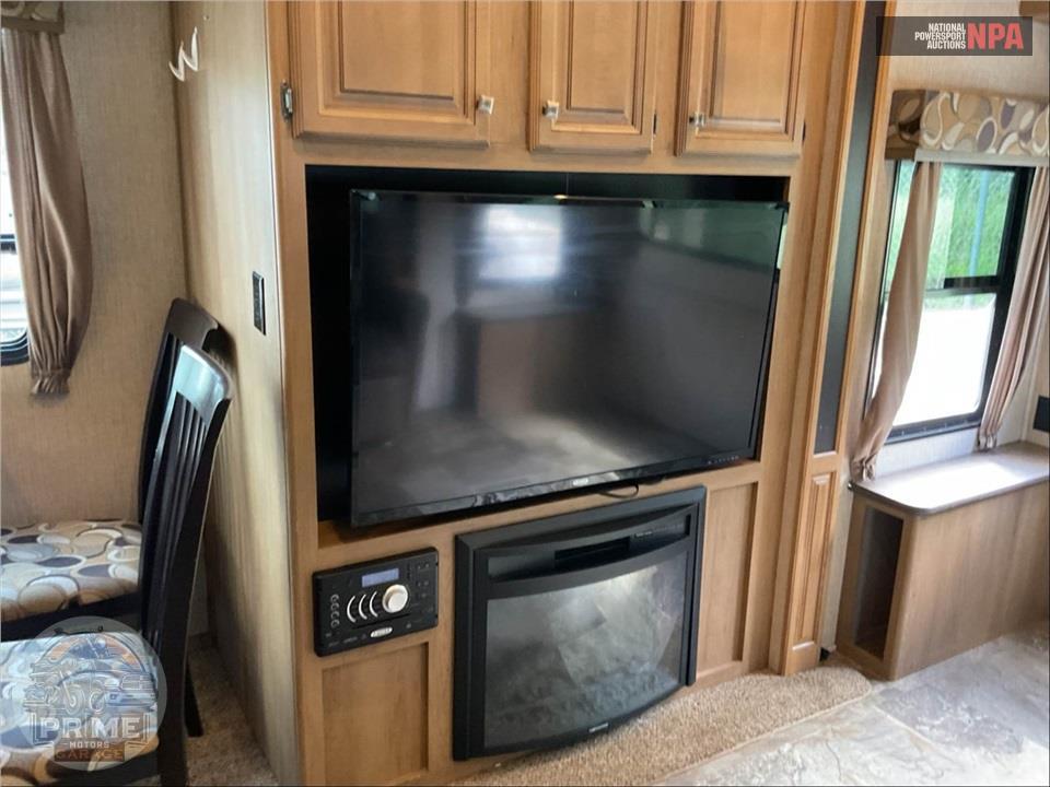2016 Crossroads Rv M-305 RS - CRUISER FIFTH WHEEL SERIES — фото 24