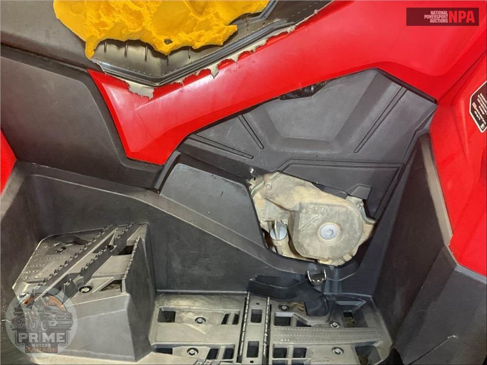 2023 Can-Am OUTLANDER MAX DPS 570 — фото 8