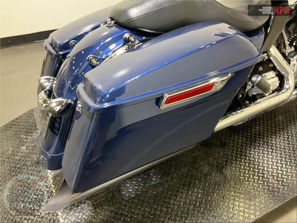 2013 Harley-Davidson FLHX STREET GLIDE — фото 29