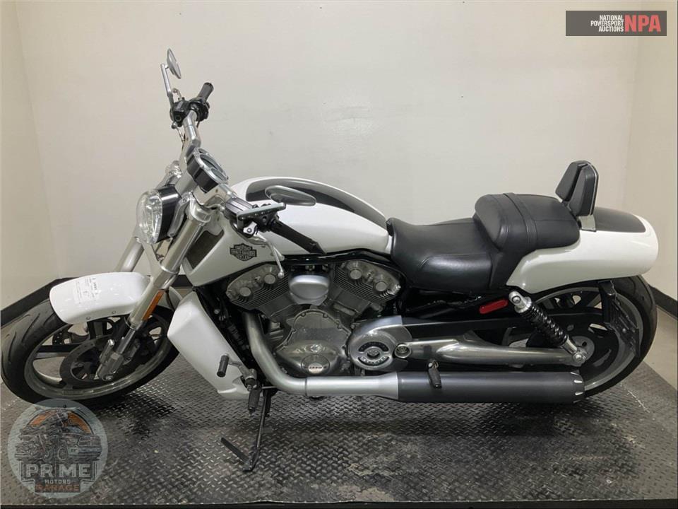 2016 Harley-Davidson VRSCF MUSCLE V-ROD — фото 3