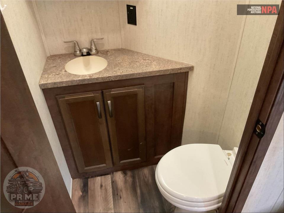 2018 Sierra By Forest River M-387MKOK - FIFTH WHEEL SERIES — фото 19