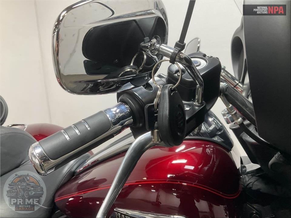 2015 Harley-Davidson FLHTCUTG TRIGLIDE ULTRA CLASSIC — фото 10