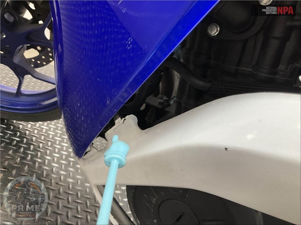 2016 Yamaha YZF-R3 — фото 16