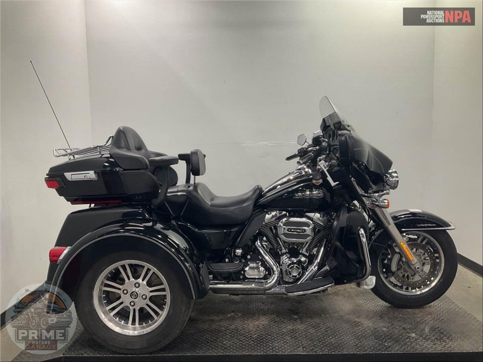 2014 Harley-Davidson FLHTCUTG TRIGLIDE ULTRA CLASSIC — фото 1