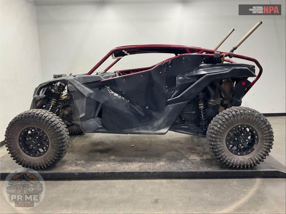 2021 Can-Am MAVERICK X3 RS TURBO R (DESERT TAN & CARBON BLACK) — фото 3