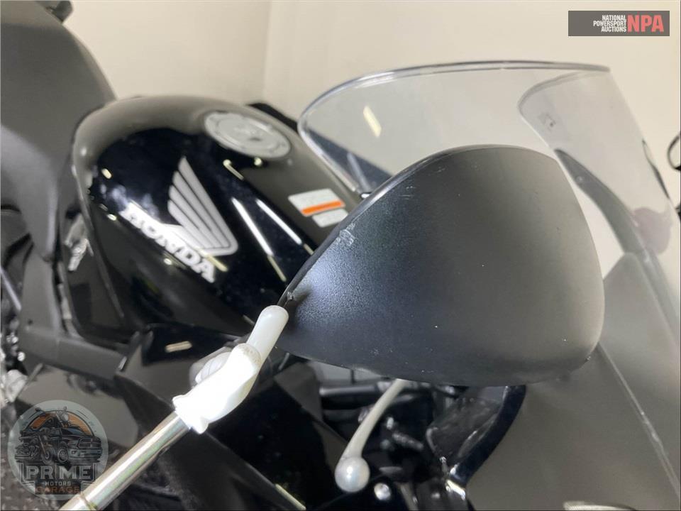 2009 Honda VFR8009 INTERCEPTOR — фото 19