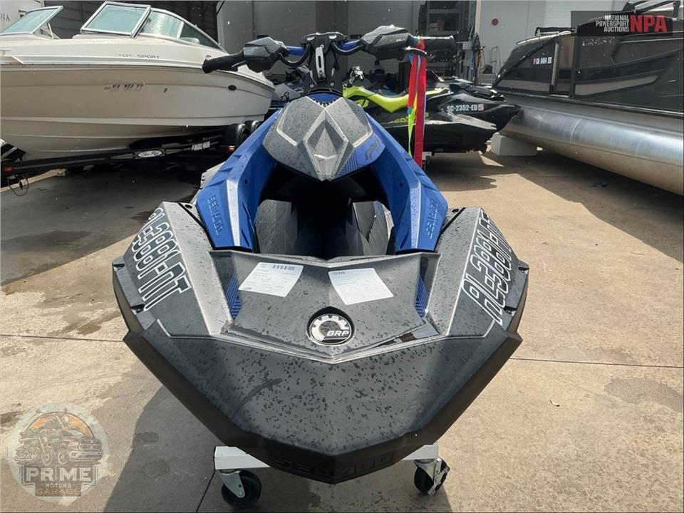 2023 Seadoo/Brp SPARK 3UP TRIXX — фото 2