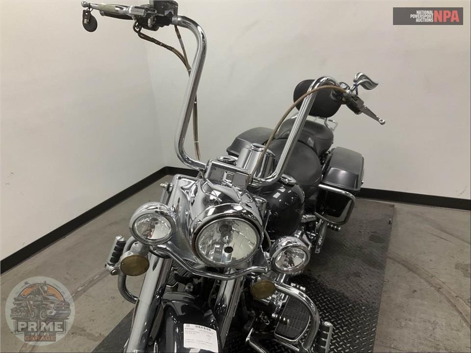 2005 Harley-Davidson FLHRI ROAD KING — фото 21