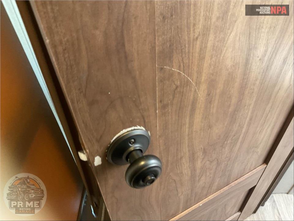 2017 Keystone Rv M-3791 RD - MONTANA FIFTH WHEEL SERIES — фото 23
