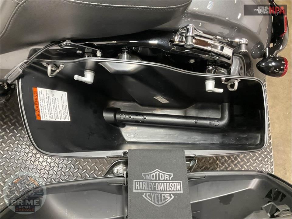 2021 Harley-Davidson FLHXS STREET GLIDE SPECIAL — фото 18